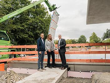 Bad Kissingen: Terrassenschwimmbad mit neuer Attraktion