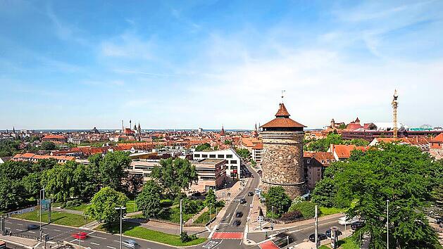 Lauferturm am Rathausplatz