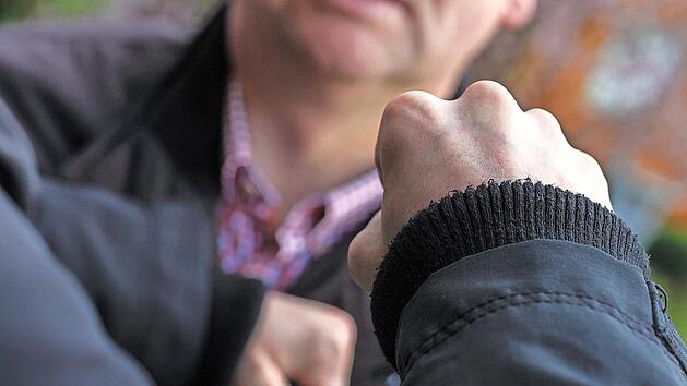 Wer wen bei einem Streit geschlagen hat, versucht das Gericht zu kl&auml;ren.