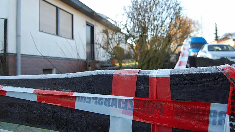 War Helmut S. in der Nacht zum 12. Dezember 2013 am Tatort? Und wenn ja, was hat er dort gemacht? Fragen, die auftauchten, nachdem die Spürhunde der Polizei seine Spur aufgenommen haben und diese vom Haus bis in die Wildbahn verfolgen konnten.  Foto: Christiane Lehmann