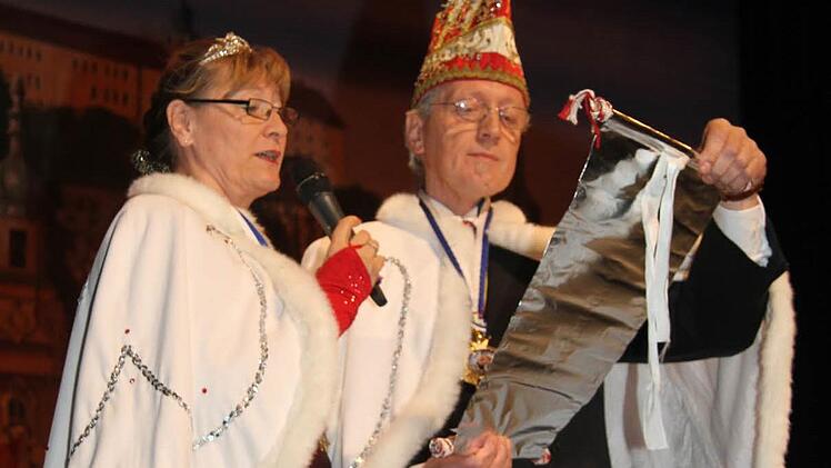 Richtig Spaß am Regieren haben Barbara und Hans Beyer. Foto: Sonja Adam