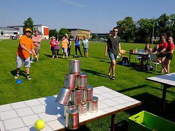 Die Richtige Dosis Inklusion gab es bei den Special Olympics am Rh&ouml;n-Gymnasium. Sch&uuml;ler haben dort einen Wettkampf f&uuml;r 51 Bewohner von Maria Bildhausen organisiert. Die waren mit ganzem Eifer bei der Sache. Gerhard Fischer