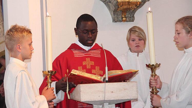 Christian Bouwé bei einer Messe in Aisch Foto: privat