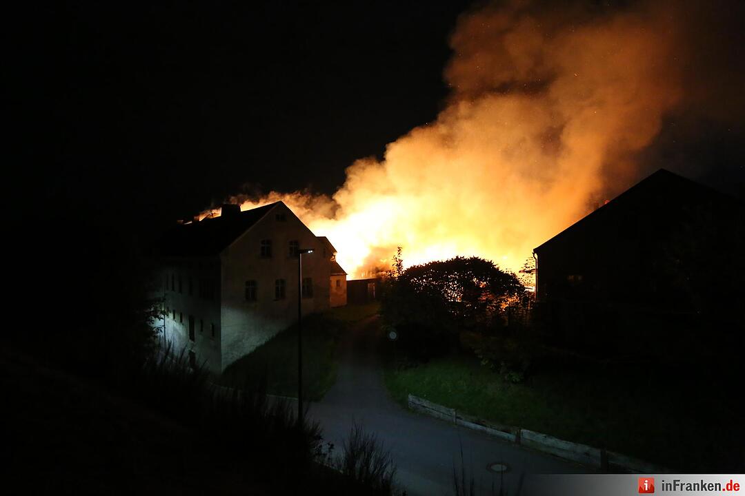 Großbrand im Kreis Hof