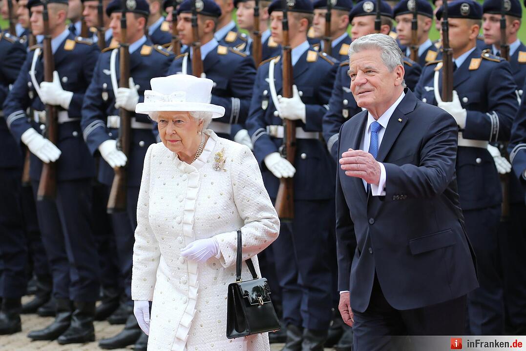 Britische Queen besucht Deutschland
