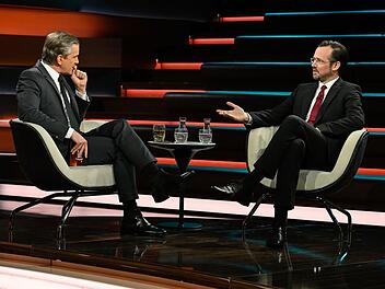 Markus Lanz (links) nahm SPD-Mann Dirk Wiese in die Mangel.