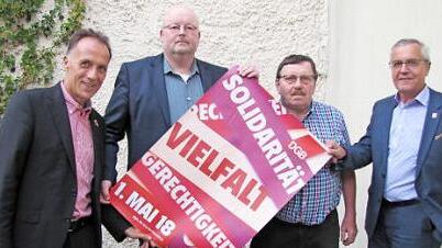 Der DGB ruft zu den Kundgebungen am 1. Mai auf: Unser Bild zeigt von links: Mathias Eckardt von der DGB Region Oberfranken, den neuen Coburger DGB-Kreisvorsitzenden Stephan Bühling, DGB-Kreisvize Dietmar Pfeuffer und Jürgen Apfel von der IG Metall.