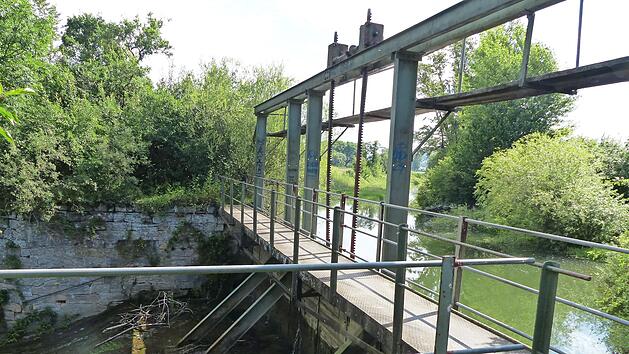 Das Auslasswehr des Schwedengrabens bei Pinzberg