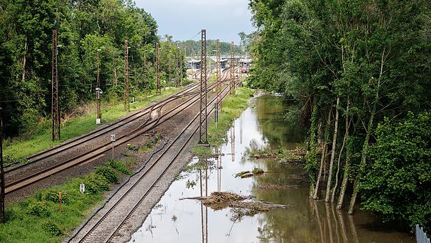 Zugausf&auml;lle nach Unwetter in Bayern