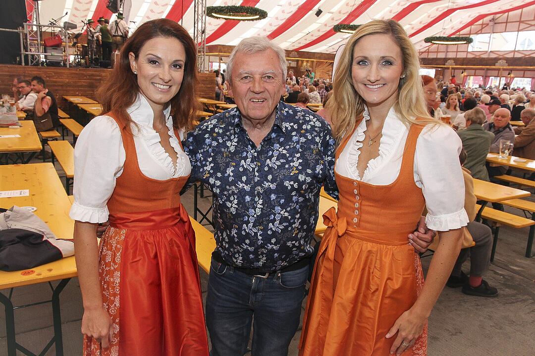 Sigrid & Marina traten beim Generationennachmittag auf.