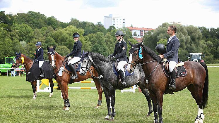 Impressionen vom Rakoczy-Reitturnier. Foto: Kerstin Junker