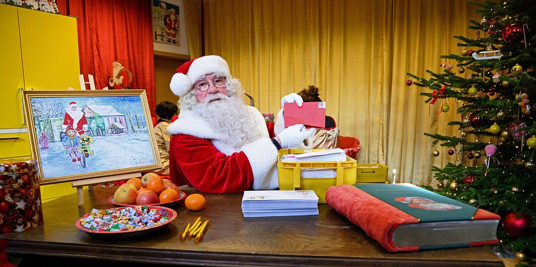 Ankunft des Weihnachtsmannes in Himmelpfort