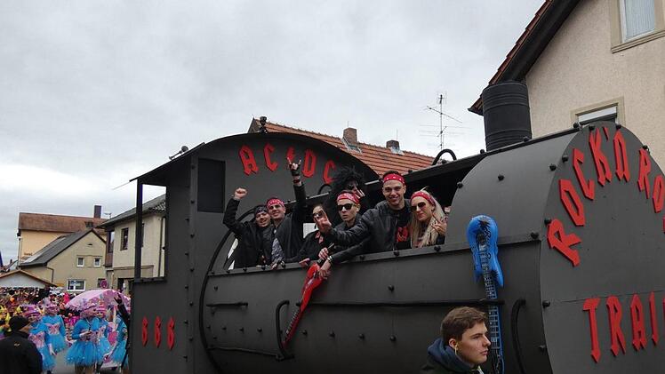 Im Rock 'n' Roll Train ging die Post ab.
