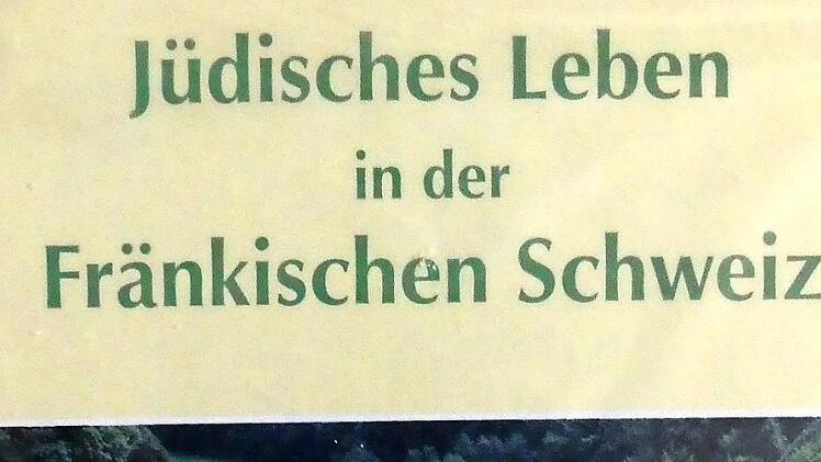Das Titelbild zeigt den Judenhof in Tüchersfeld. Repro: hl