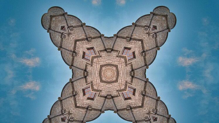 Das obere Tor ist ein beliebtes Fotomotiv und auch für Spielereien wie  Kaleidoskop-Experimente sehr geeignet. Foto: Dieter Britz