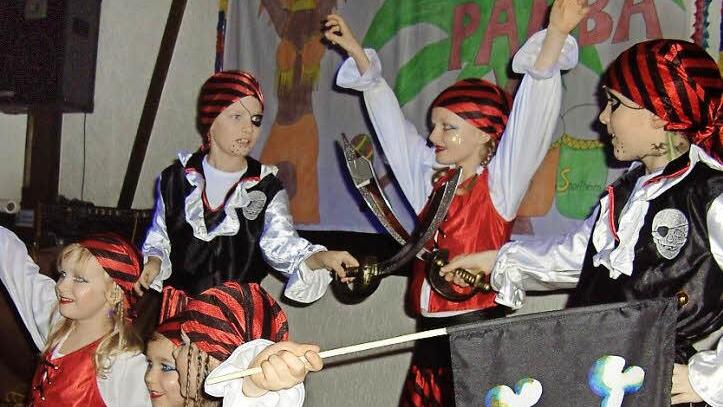 Nachwuchs gesichert: Die Kids-Garde aus Wittershausen überzeugte mit ihrem Piratentanz.