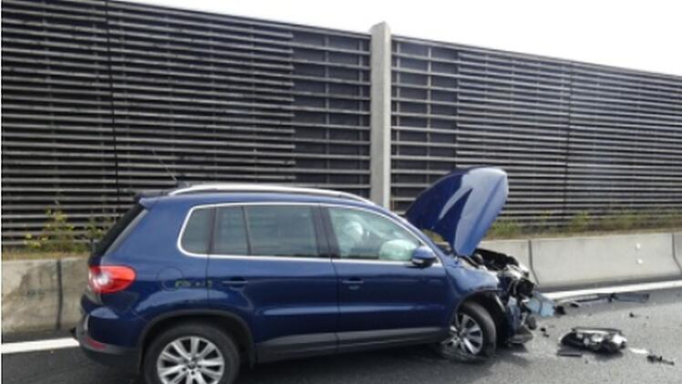 Auffahrunfall mit vier Verletzten auf A9