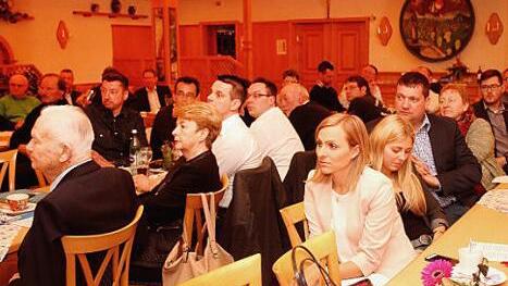 Der CSU-Kreisverband traf sich in Sand zu einer Tagung. Foto: gg