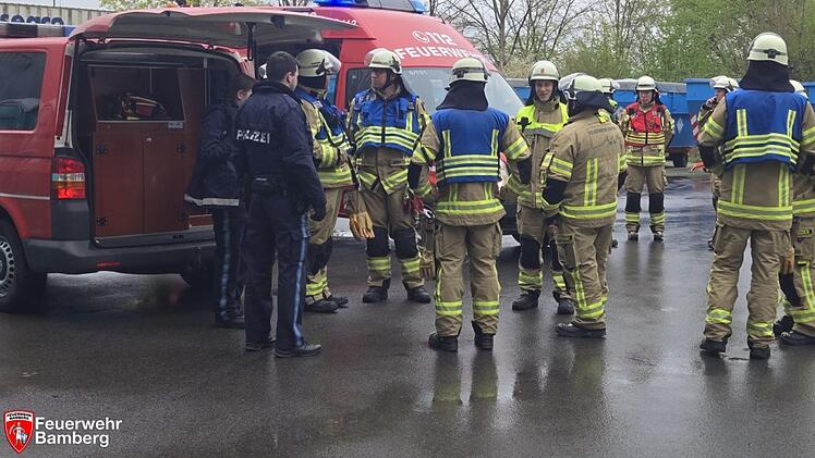 Brand in Bamberger M&uuml;llverbrennung: Feuerwehr mit 50 Kr&auml;ften alarmiert