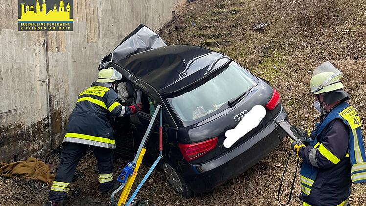T&ouml;dlicher Unfall B8 bei Biebelrief: 24-J&auml;hriger verliert sein Leben