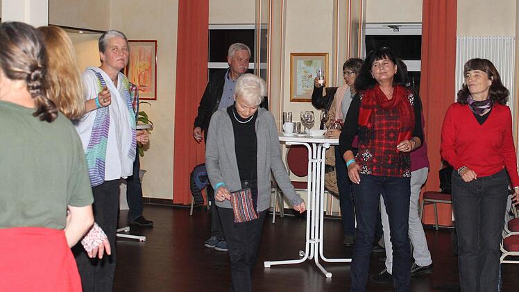 Im Partyservice Streit sorgte das Forchheimer Trio "Jung, Schön und Freundlich" für Stimmung.