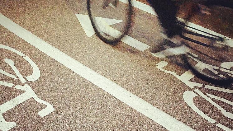 Grundsätzlich ist beim Bad Bockleter Radwegeprogramm an straßenbegleitende und asphaltierte Radwege gedacht. Symbolfoto:  Siegfried Farkas
