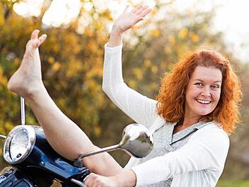 Mit grenzenlosem Optimismus auf Achse: Annette Grabiger alias Annette von Bamberg Foto: Jan Stehli