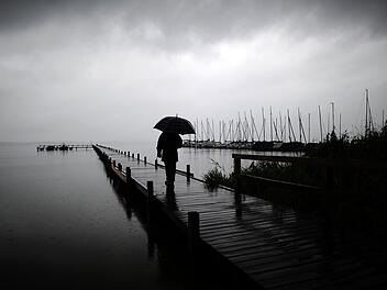 Prognose für Franken: Wechsel-Wetter nach nach "erstaunlichem" Wochenstart