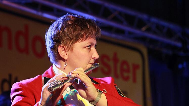 Impressionen vom Galakonzert des Jugendorchesters Neustadt in der Mehrzweckhalle Heubischer Straße.Foto: Jochen Berger