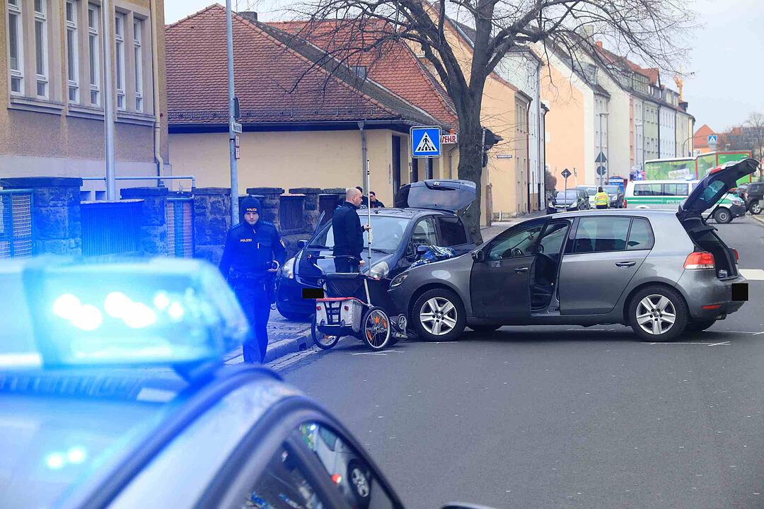 Bamberg: 38-jährige Radlerin bei Wendemanöver schwer verletzt