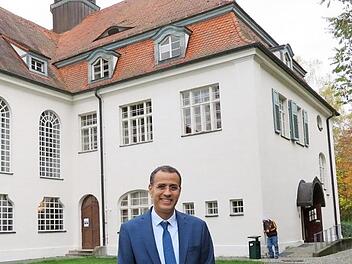 Chefarzt Dr. Nedal Al-Khatib referierte über Abhängigkeitserkrankungen Foto: Monika Schütz