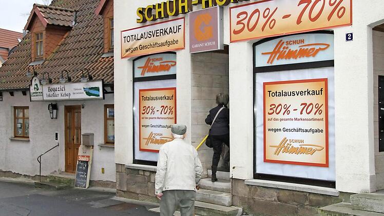 Die Rabatt-Aktion sorgt für volles Haus.