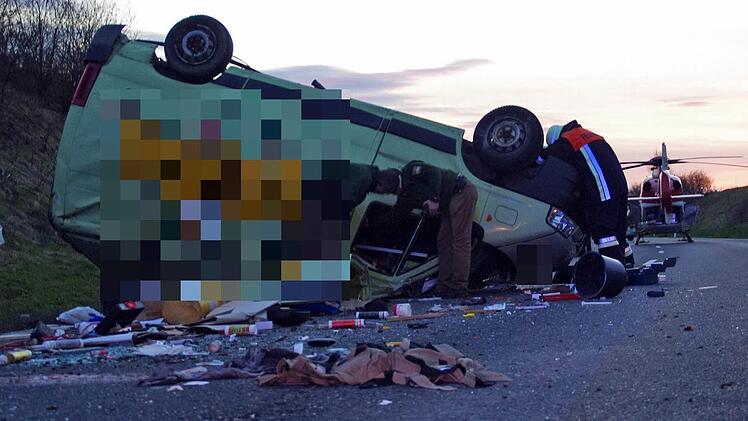 Der Wagen war total zertrümmert. Foto: Marco Meißner