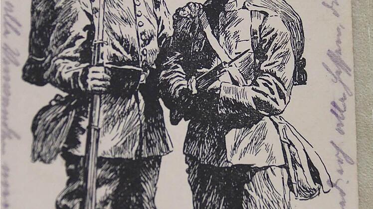 Feldpost aus dem ersten Weltkrieg: Der Platz auf den Karten wurde bis an die Grenzen ausgenutzt für Mitteilungen. Fotos: Gerd Schaar