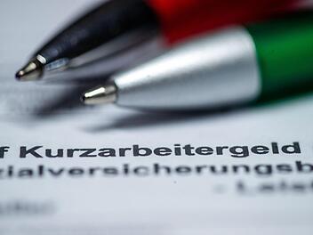 Die Kurzarbeit wurde und wird in der Corona-Krise von vielen Unternehmen genutzt, um Kündigungen zu vermeiden.  Foto: Jens Büttner/dpa
