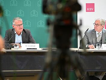 Pressekonferenz zur Stabilisierung der GKV-Finanzen
