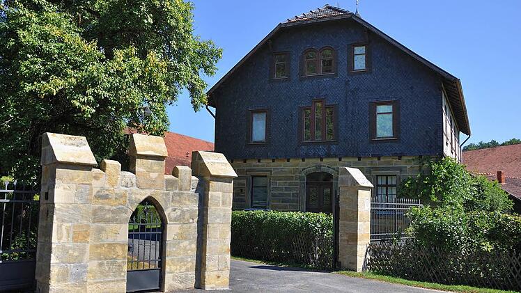 Historischer Gutshof in Ziegelsdorf.