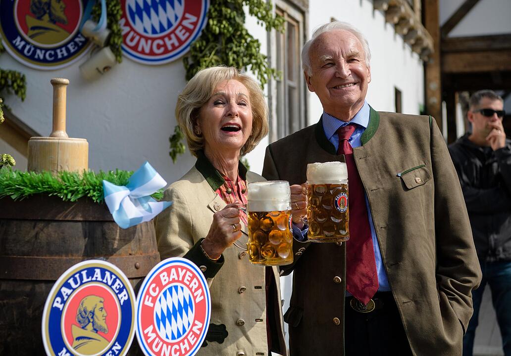 Oktoberfest - FC Bayern auf der Wiesn