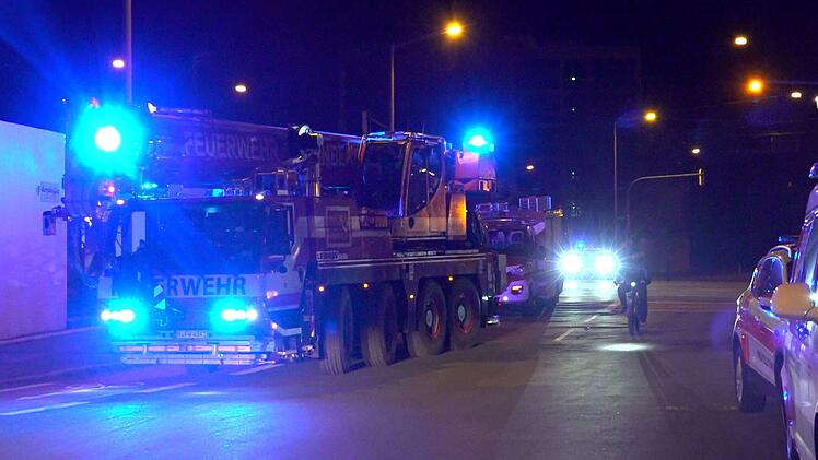 Nürnberg: Brand in 22-stöckigem Wohnhaus - Bewohner leblos aufgefunden
