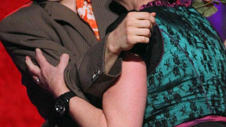 "Bitte nicht!" Für Juri Fischer auf der Suche nach der richtigen Frau war Amore Antonia (Hilde Bolz) einfach zu alt.Foto: Bertram Wagner