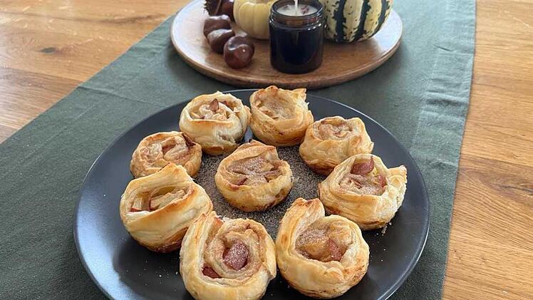 Apfel-Schnecken aus Bl&auml;tterteig