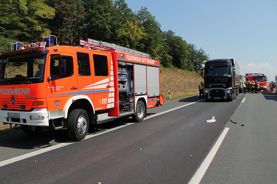 Lkw-Fahrer überlebt Unfall nicht