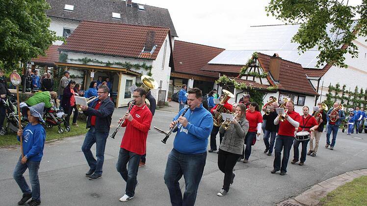 Die "Greuther Blos'n "zog voran