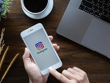 Instagram, Google, Social Media
