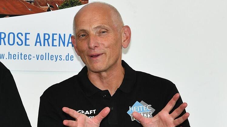 Der ehemalige Geschäftsführer der Bamberger Basketballer, Wolfgang Heyder, sieht bei den Heitec Volleys enormes Potenzial. Foto: Ronald Rinklef