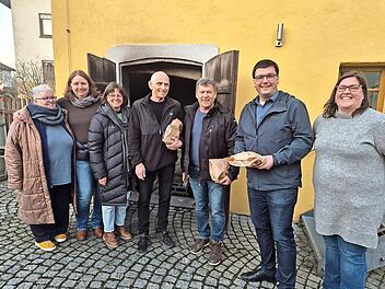 Die Mitglieder der SPD-Kreistagsfraktion besuchten die Umweltstation Heinershof in Stolzenroth.