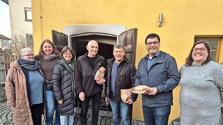 Die Mitglieder der SPD-Kreistagsfraktion besuchten die Umweltstation Heinershof in Stolzenroth.