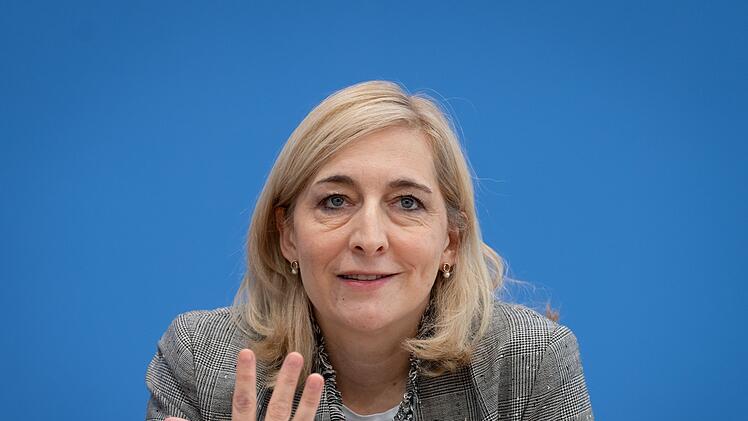 Gesundheitsministerin Warken