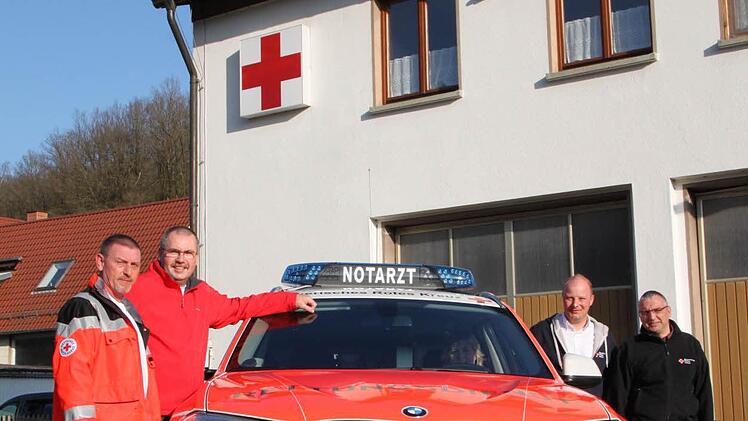 Impressionen von der Übergabe eines neuen Notarzteinsatz-Fahrzeugs an die Rettungswache Bad Brückenau am 8. April 2015. Foto: Ulrike Müller