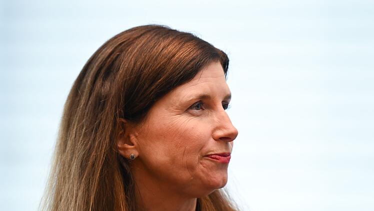 Commerzbank - Bettina Orlopp